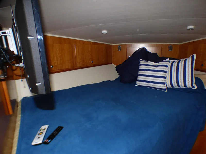 2006 Navigator 4800 Pilothouse/Sedan