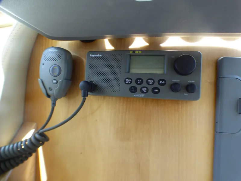 2006 Navigator 4800 Pilothouse/Sedan