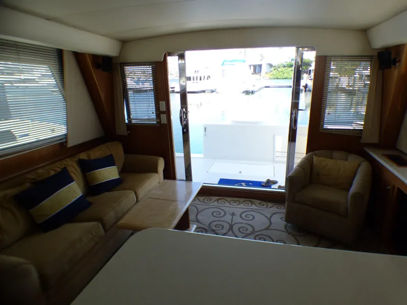 2006 Navigator 4800 Pilothouse/Sedan