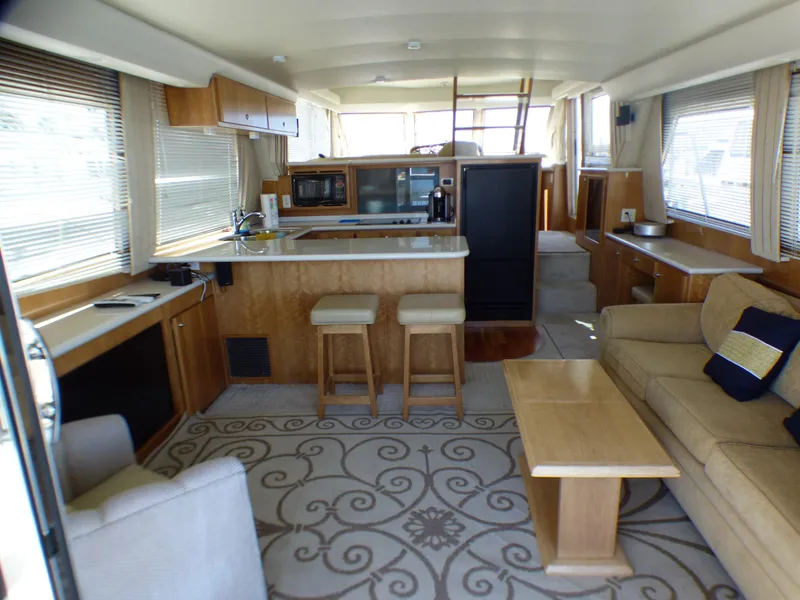 2006 Navigator 4800 Pilothouse/Sedan