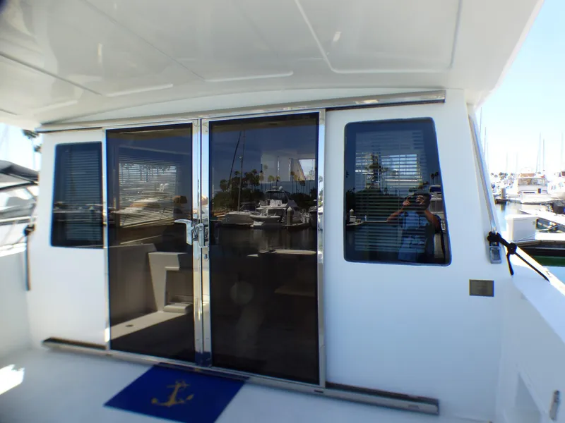 2006 Navigator 4800 Pilothouse/Sedan