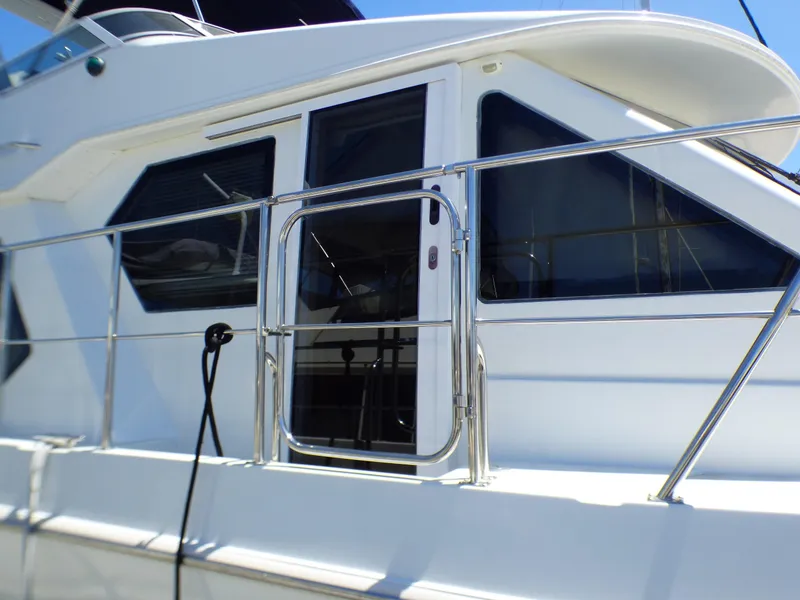 2006 Navigator 4800 Pilothouse/Sedan