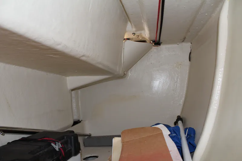 Interior aft