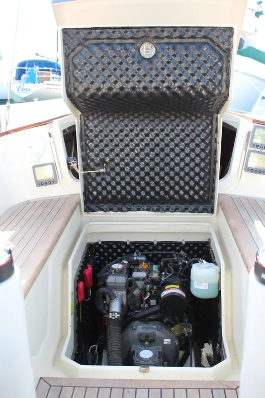 Yanmar engine