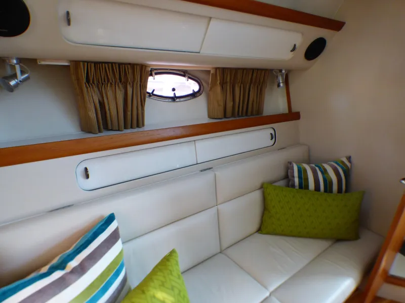 1995 Tiara Yachts Open