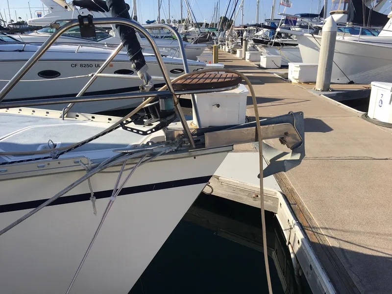 1990 Hunter 35.5