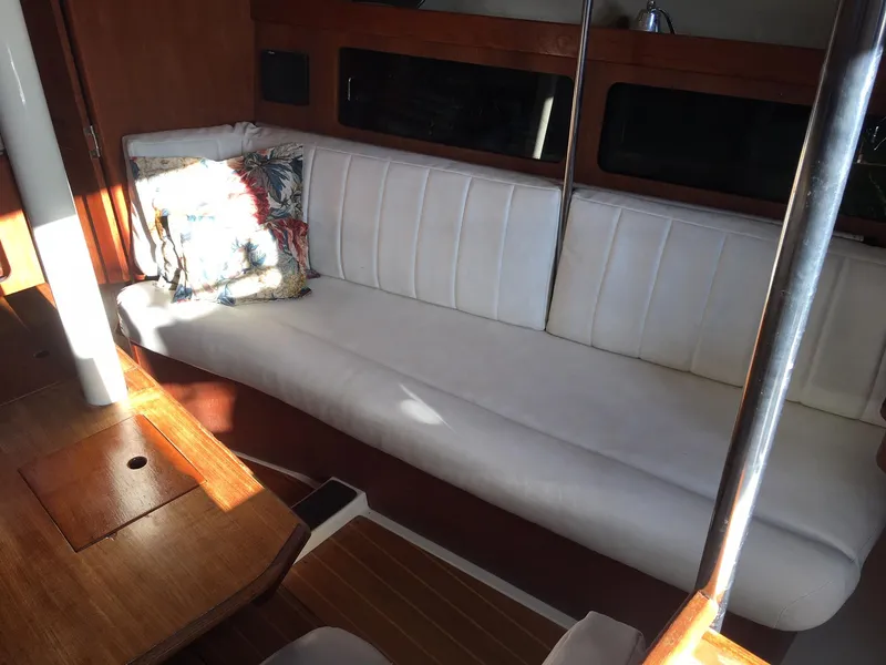 1990 Hunter 35.5