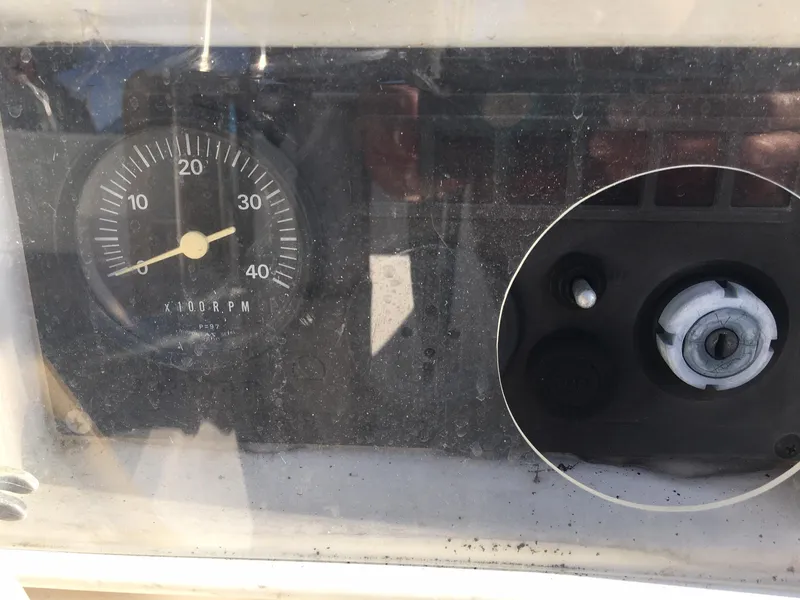 1990 Hunter 35.5
