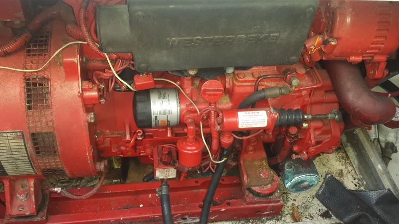 1997 Maxum 4600 SCB