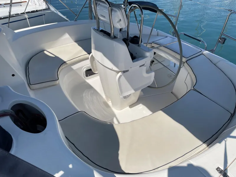 1996 Hunter 376
