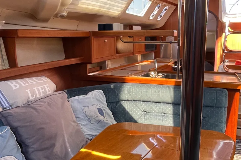1996 Hunter 376