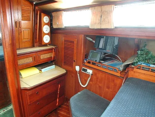 1976 Islander Freeport