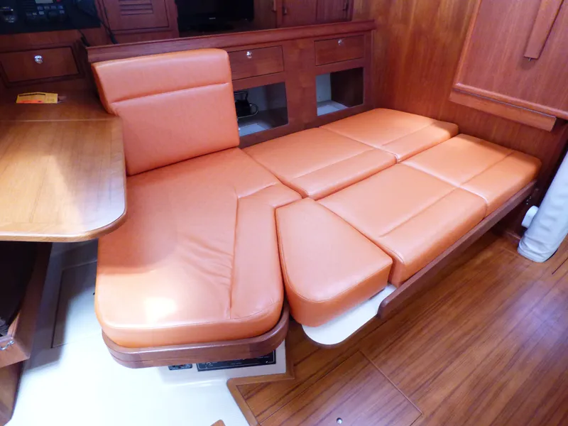 Converts to double berth