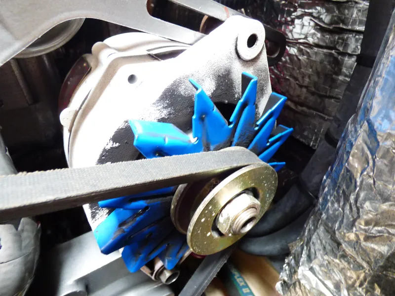 Balmar hi-output alternator