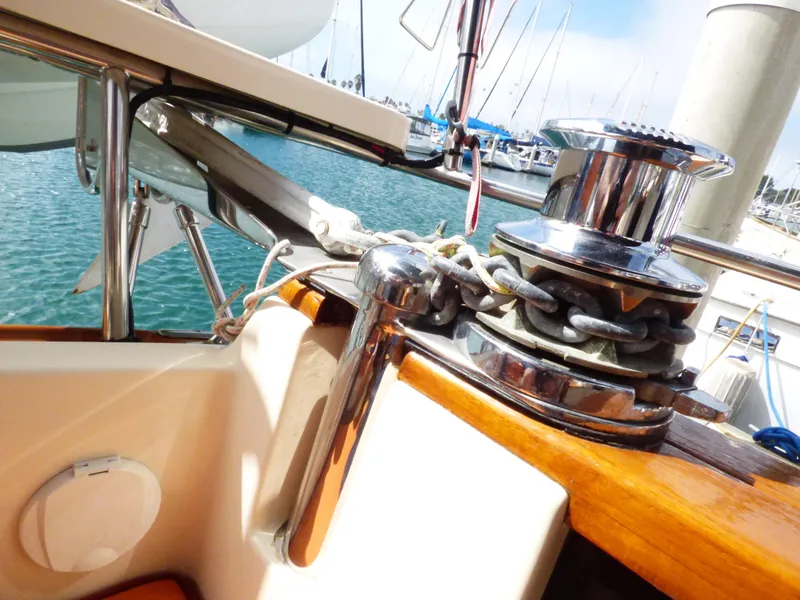 Stern anchor windlass
