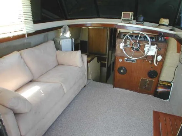 1982 Mainship Sedan/Trawler