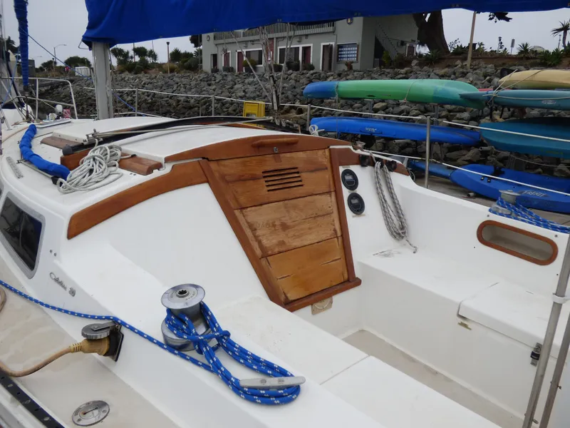 1983 Catalina 30