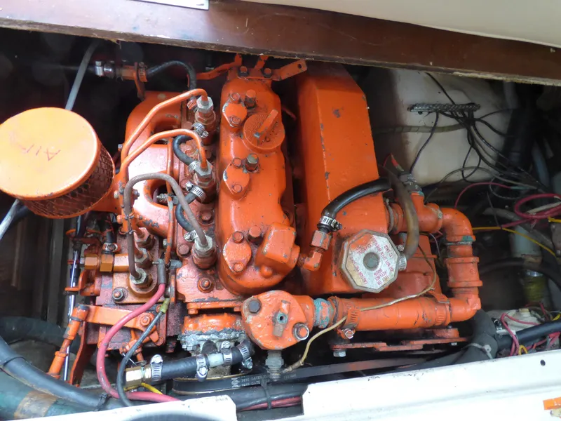 1983 Catalina 30