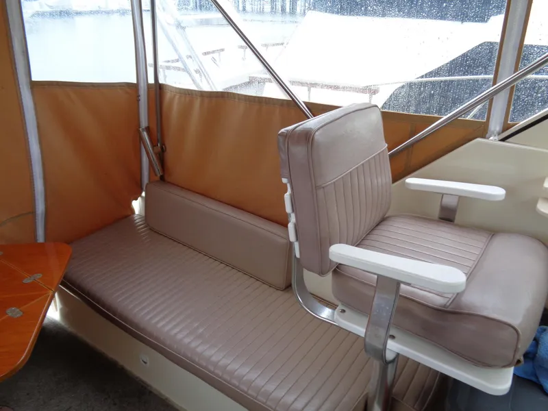 2006 Mainship Pilot II