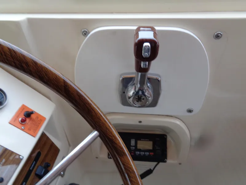 2006 Mainship Pilot II