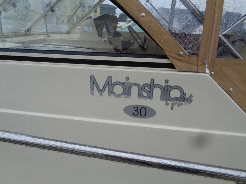 2006 Mainship Pilot II