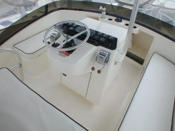 Flybridge Helm