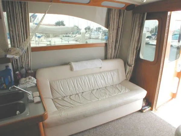1992 Luhrs 350 Convertible