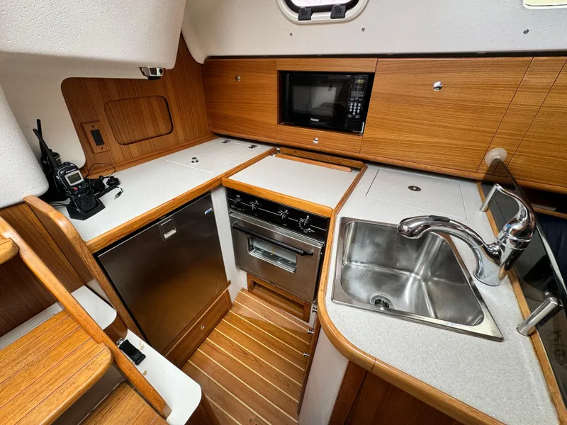 2013 Catalina 315