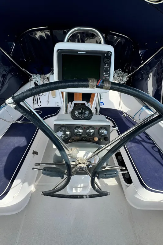 2013 Catalina 315