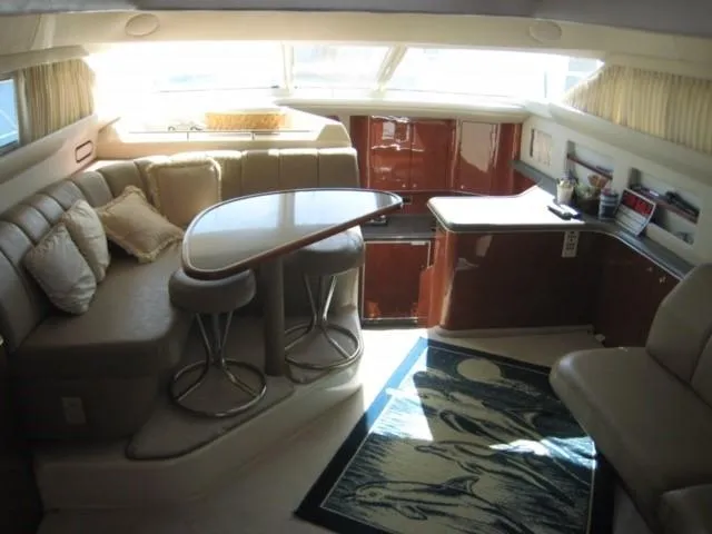 1998 Sea Ray 420 Aft Cabin