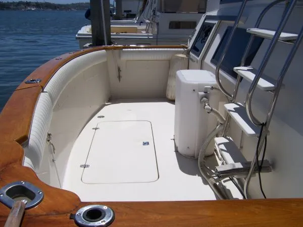 Cockpit w/bait tank