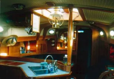 1978 Hans Christian Traditional