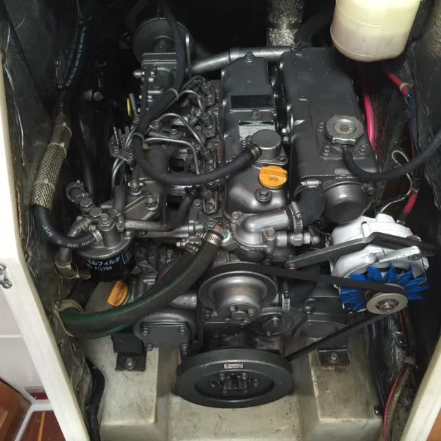 2000 Catalina 2 Cabin Centerline MK II