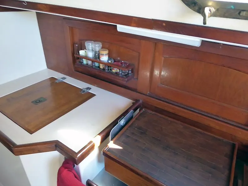 1980 Pacific Seacraft Orion 27
