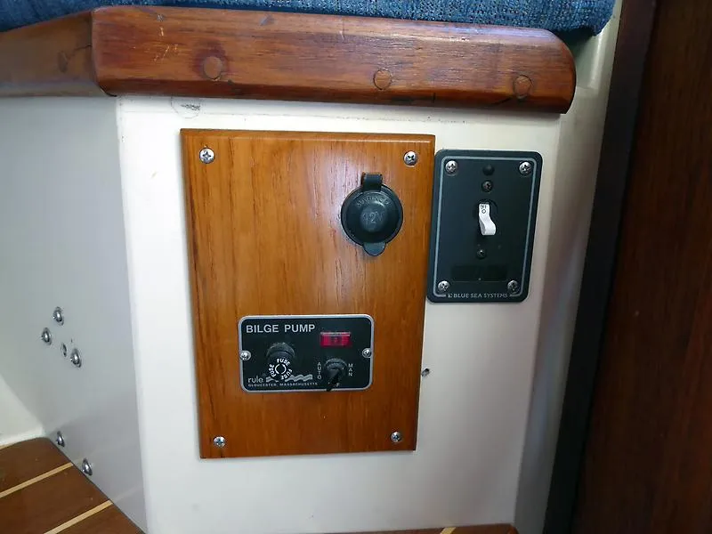 1980 Pacific Seacraft Orion 27