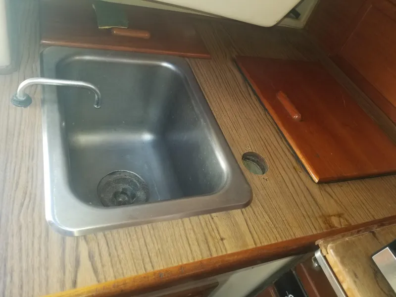 1979 Newport 30 Mark II