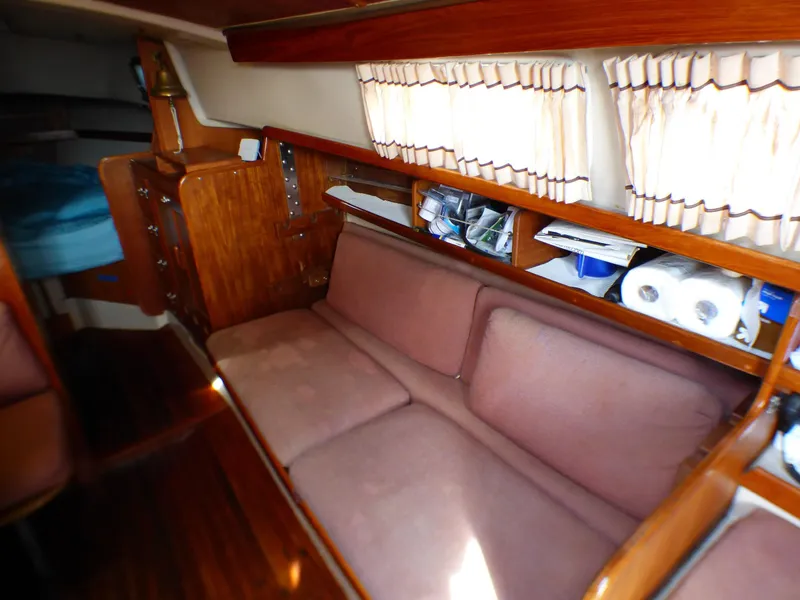 1979 Newport 30 Mark II