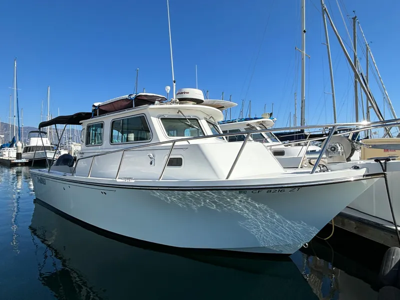 2017 Parker 2530 Extended Cabin