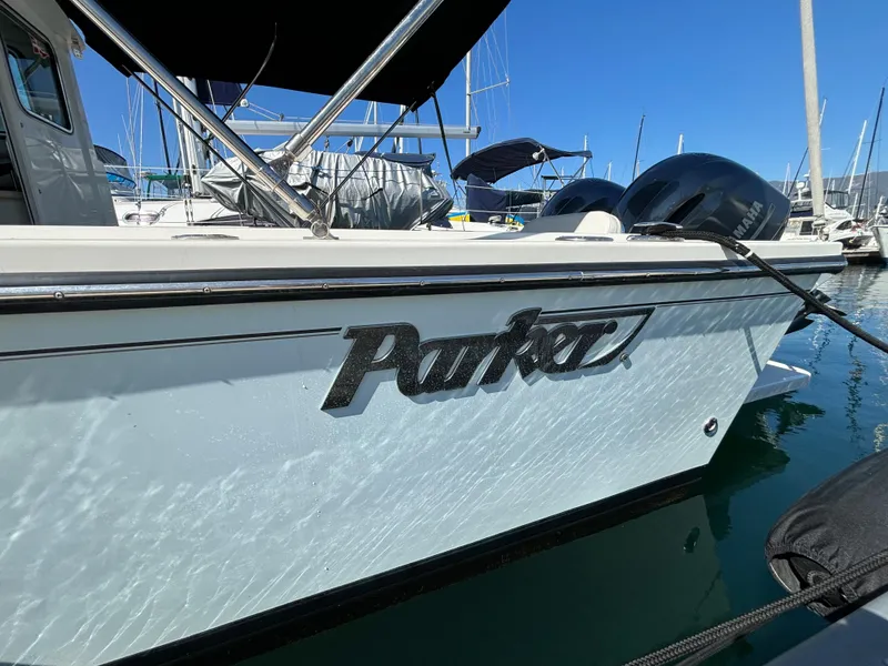 2017 Parker 2530 Extended Cabin