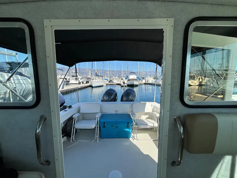 2017 Parker 2530 Extended Cabin