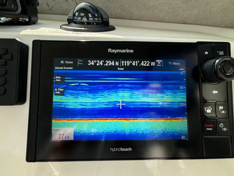 2017 Parker 2530 Extended Cabin