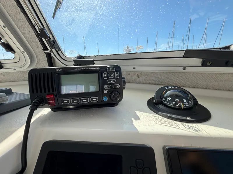 2017 Parker 2530 Extended Cabin