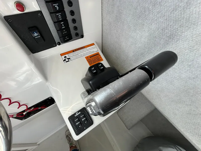 2017 Parker 2530 Extended Cabin