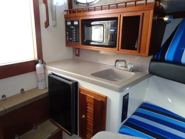 2002 Albemarle 280 Express Fisherman