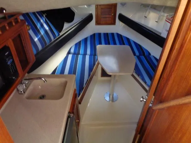 2002 Albemarle 280 Express Fisherman