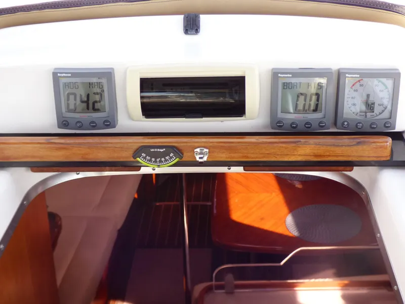ST 60 gauges and stereo