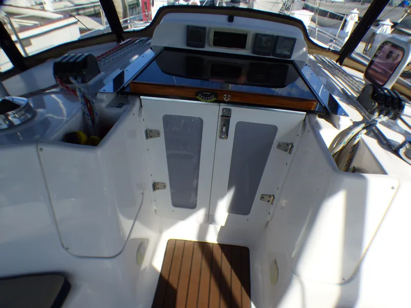 Folding cabin doors