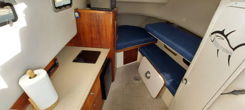 2001 Shamrock 290 Walkaround