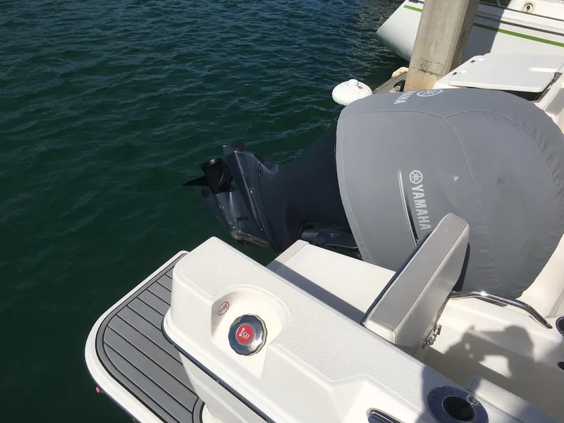 2015 Striper 220 Walkaround