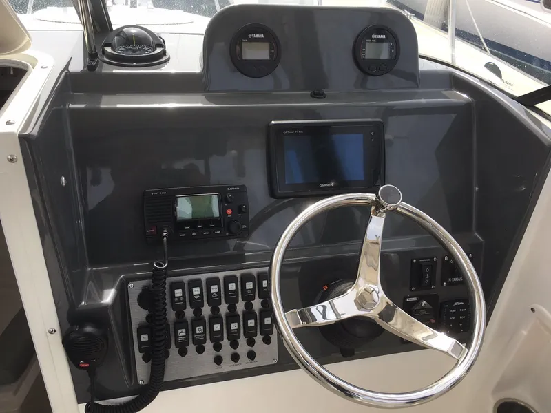 2015 Striper 220 Walkaround